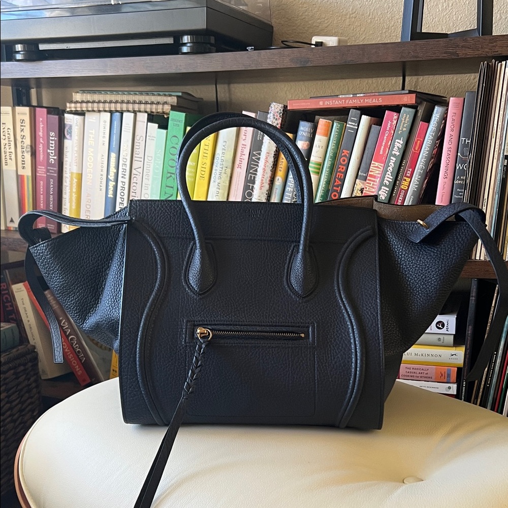 Céline Medium Phantom Bag Textured Calf, Dark Blue Gold Hardware